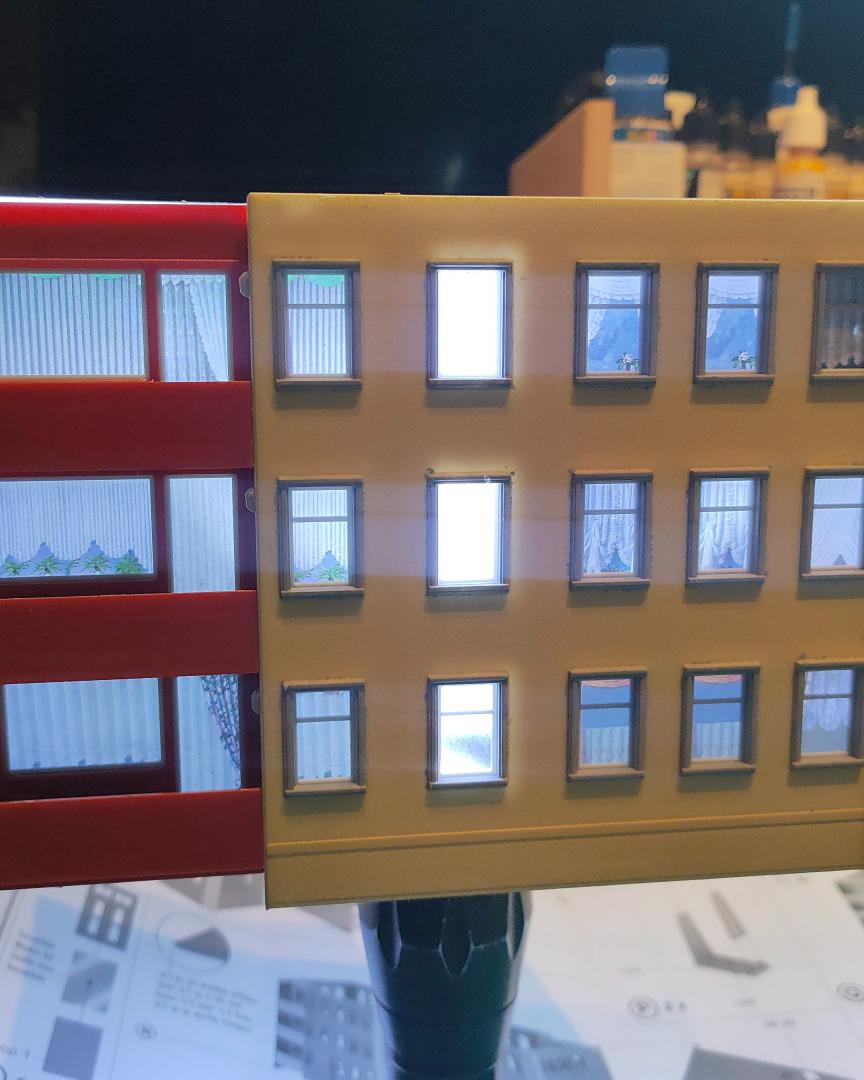 Christiaan Blokhorst on Train Siding: finally found the right apartment for the model trains. unfortunately the color was wrong. instead of white walls they
became...