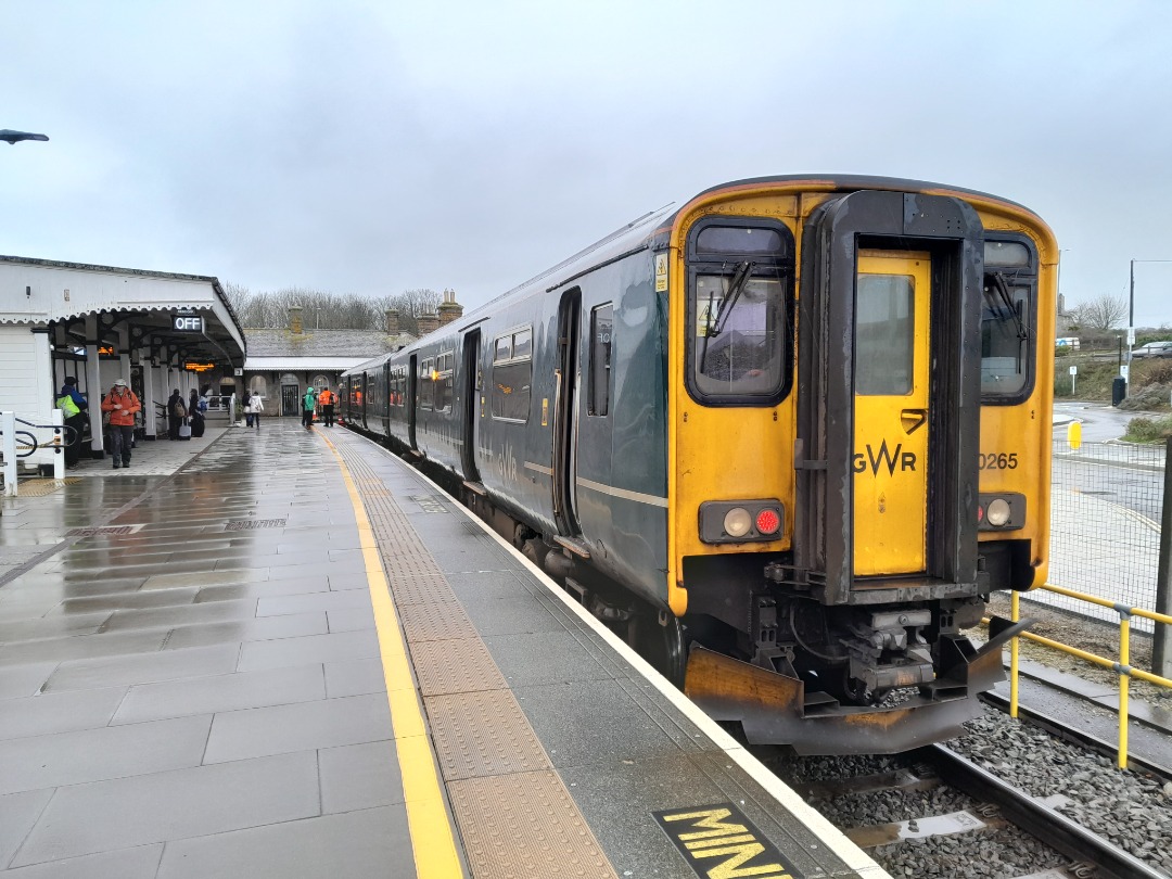 Jacobs Train Videos on Train Siding: #150265 is seen at St Erth station after terminating with a Great Western Railway service from St Ives