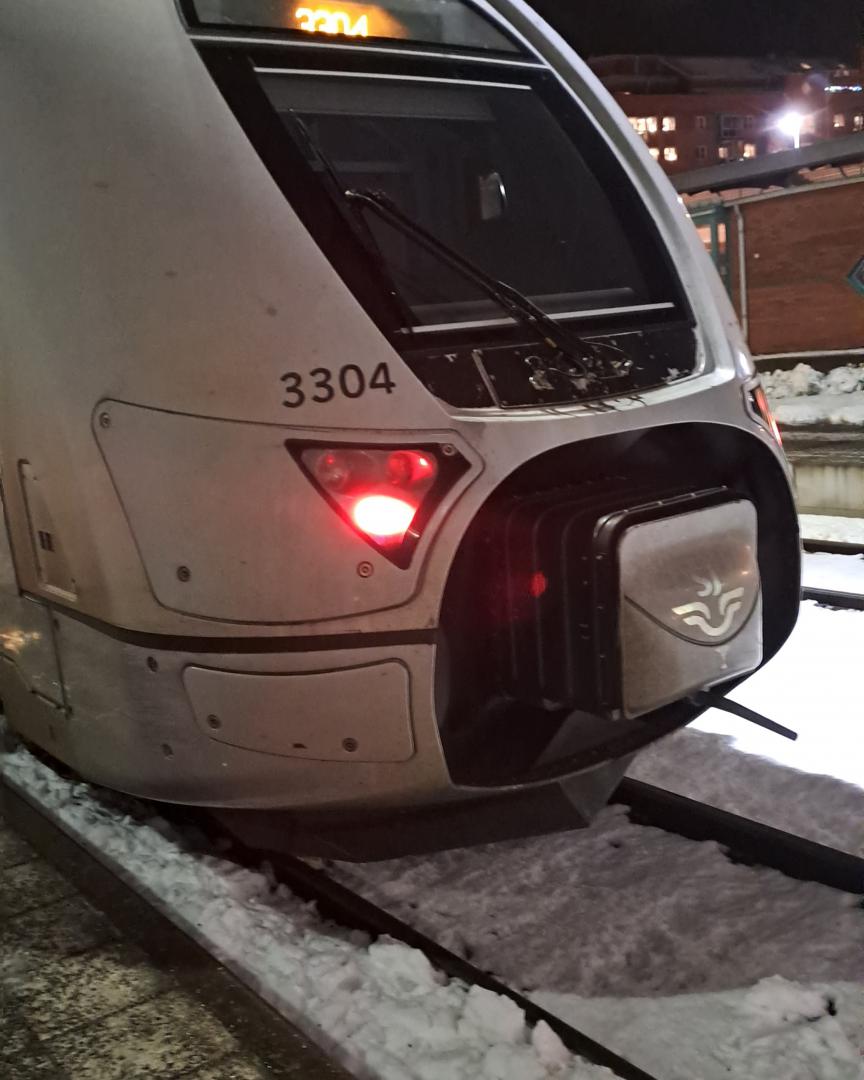Grasshopper Without Grass on Train Siding: An SJ X40 in Ludvika, I think they are using these using the transition period to the new ER1 stock, since they
probably...
