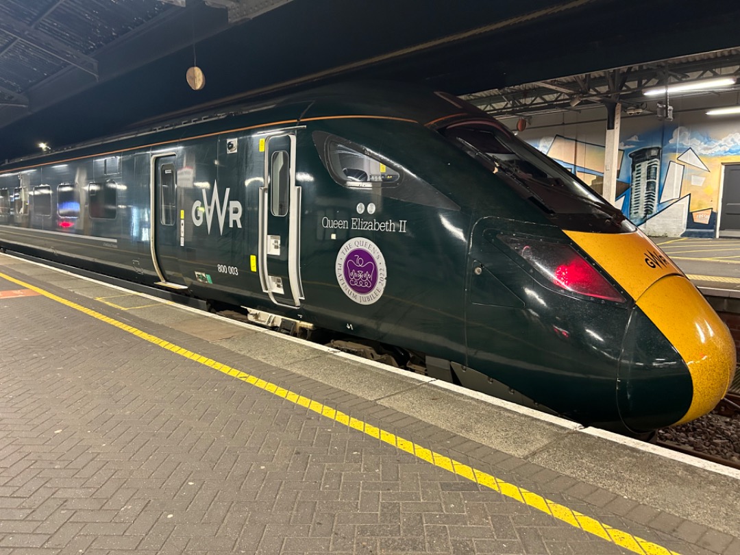 Iain Alba on Train Siding: It's Friday night and the last few trains are departing from Swansea. The 150280 is waiting to couple with the 153333 and the
800003 heads...
