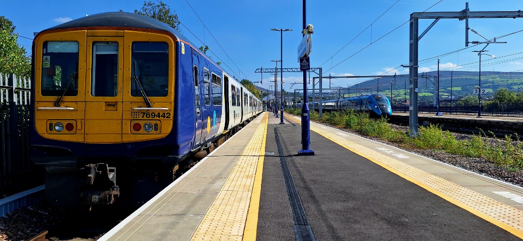 Guard_Amos on Train Siding: The latest helping of pictures come from Stalybridge. Southport and Headbolt Lane (4/5th September 2023)