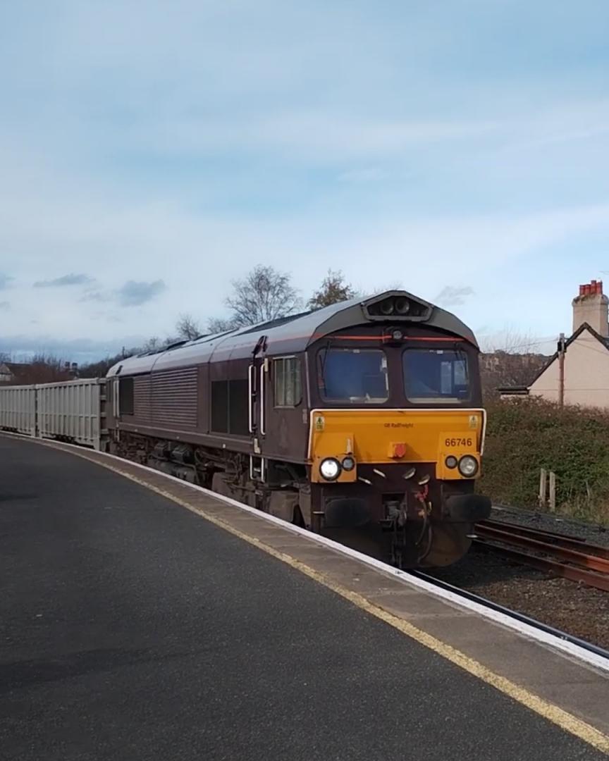 TrainGuy2008 🏴󠁧󠁢󠁷󠁬󠁳󠁿 on Train Siding: All of my pictures of Class 66's (most of them are screenshots from videos, however a small few
are ones I...