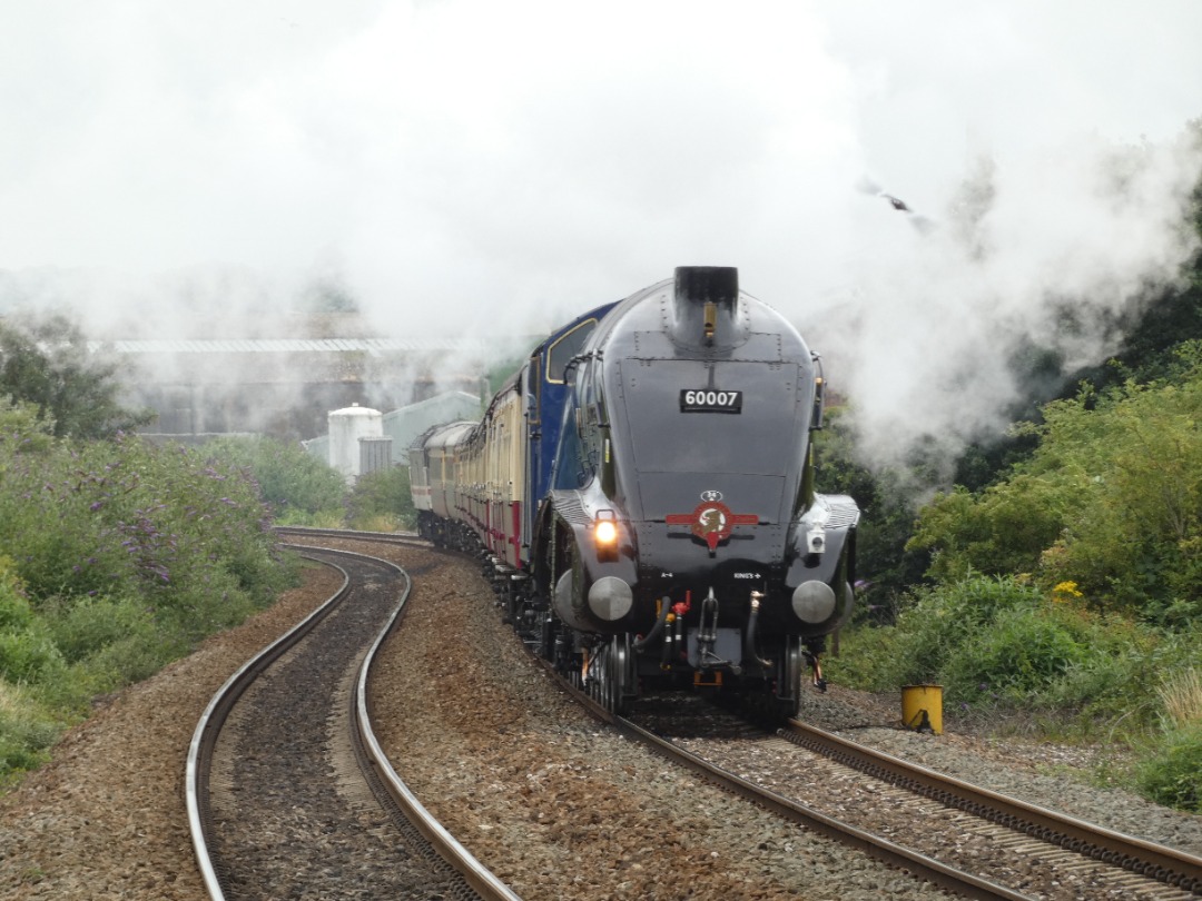 Jacobs Train Videos on Train Siding: #60007 'Sir Nigel Gresley' is seen passing Marsh Barton station with #47828 on the rear working a railtour from
Wolverhampton to...