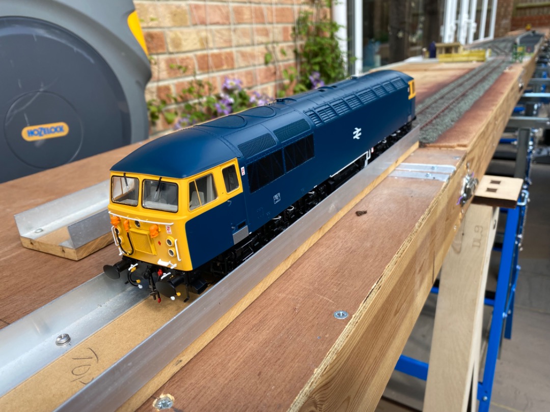 Paul Rowlinson on Train Siding: Electrical testing of Black Notley prior to a running session tomorrow. Got a dodgy point motor but everything else seems to be
working...