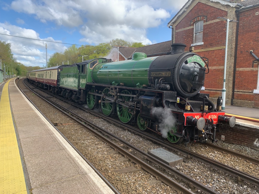 Mista Matthews on Train Siding: 61306 "Mayflower" with 3Z06 stops at Warnham to take on water in preparation for picking up passengers at Horsham for
a railtour.
