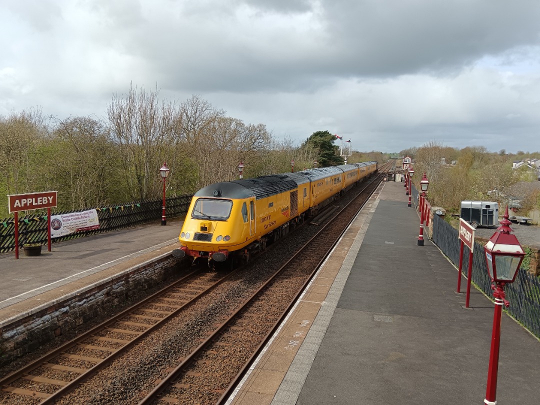 Whistlestopper on Train Siding: Colas Rail class 43/2 No. #43257 and Network Rail class 43/0 No. #43013 'Mark Carne CBE' passing Appleby this
afternoon working 1Q17...
