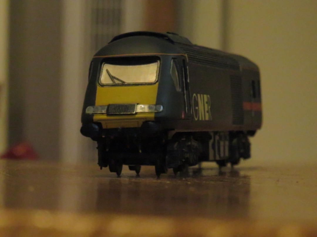 Kieran McMenemy on Train Siding: #modelrailway #h0scale #train #diesel #HST Class 43067 (467) Great North-Eastern Railway Lima-Hornby conversion I just received
yesterday