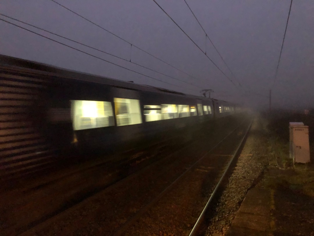 Adam Dunlop on Train Siding: Some horrible shots in the fog at Prestwick Town, to make matters even worse, there were no 156s, even though there was 3 due to
turn up.