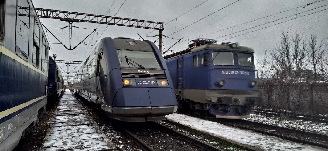 🚄 Trainspotting Suceava 🚄 on Train Siding: Automotor Alstom operat de regio călător pe R11446 Suceava Nord Iași întâmpinat și de 91 53 0
410 431-7 RO-SNTFC...