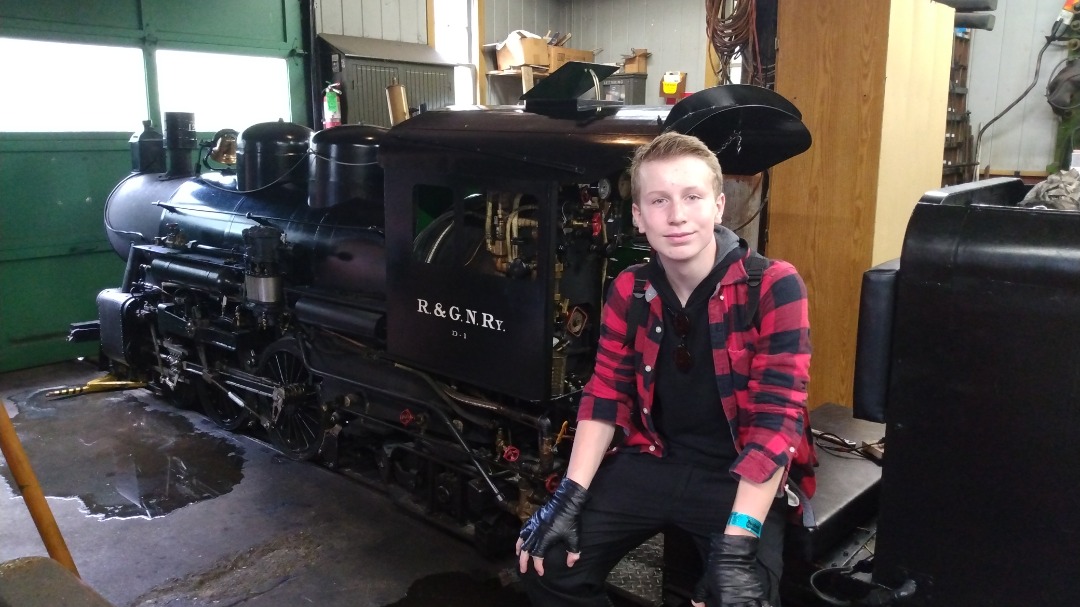 Randy Moos on Train Siding: Had a great time visiting the Riverside & Great Northern Railway in Wisconsin dells! The ride and tour were amazing, the gift
shop has lots...