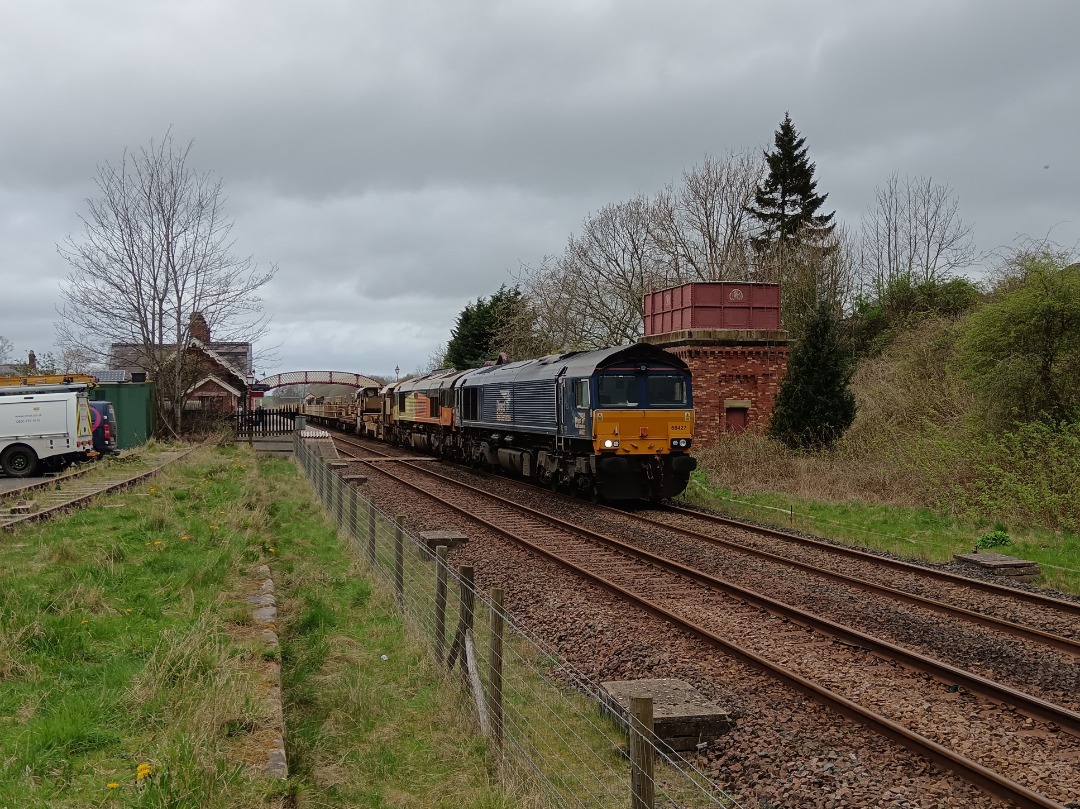 Whistlestopper on Train Siding: Direct Rail Services class 66/4 No. #66427 and Colas Rail class 66/8 No. #66849 "Wylam Dilly" passing Appleby this
afternoon working...